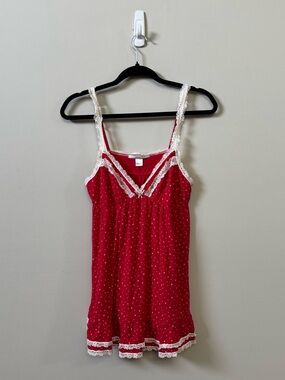 Victoria’s Secret Y2K red star print lace trim cami tank top